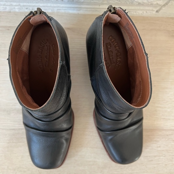 Kork-Ease KisselI - Black Leather Back Zip Bootie size 6 - Picture 5 of 10